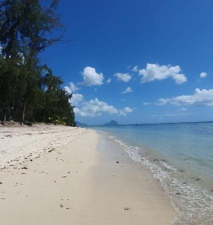 Coconut Bay Apartments Flic-en-Flacq Buitenkant foto