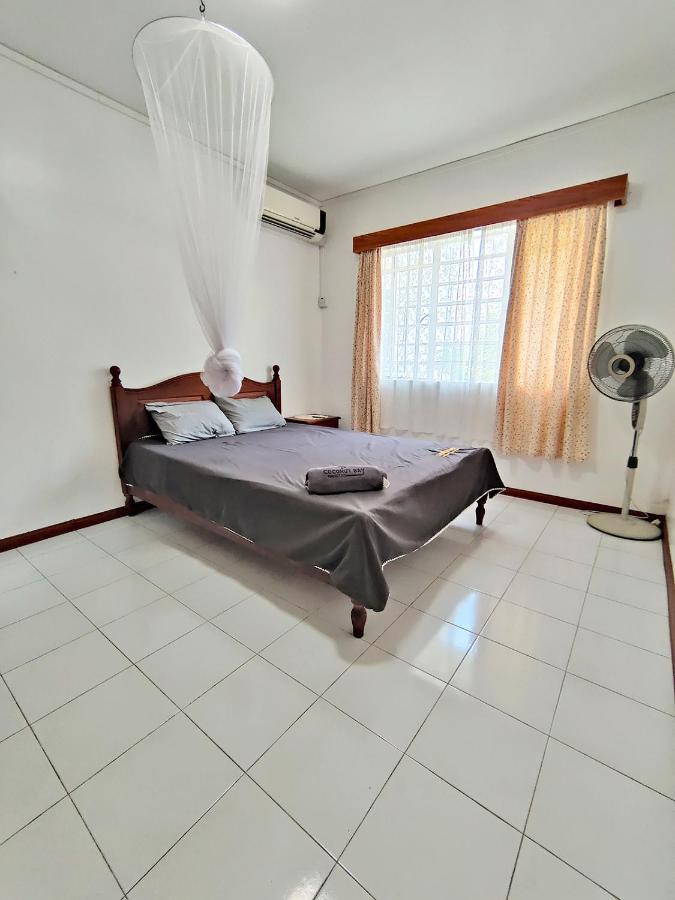 Coconut Bay Apartments Flic-en-Flacq Buitenkant foto